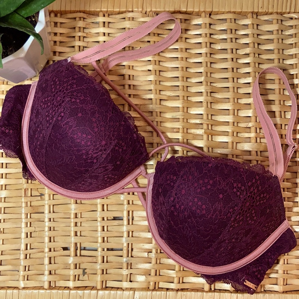 Lace strappy burgundy bra 32ddd